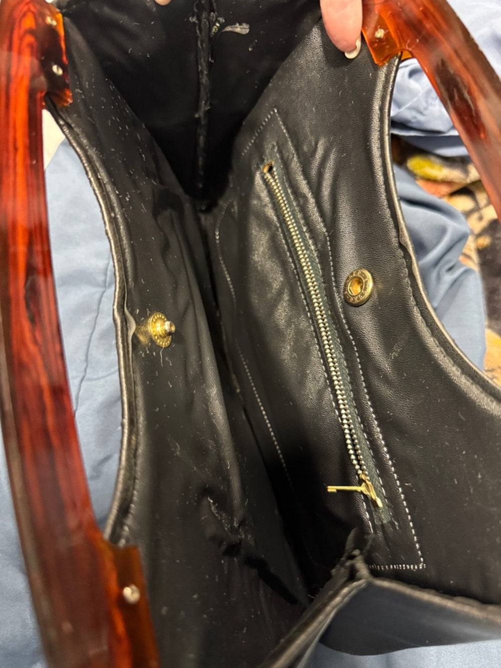 Black leather midcentury 70’s handbag Bakelite top handle Vintage Purse Whimsy - Picture 10 of 16